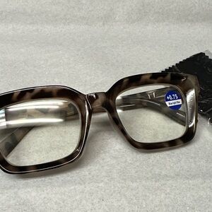 Stylish Tortoise Shell Women's Glasses+0.75 blue light filter 🆕